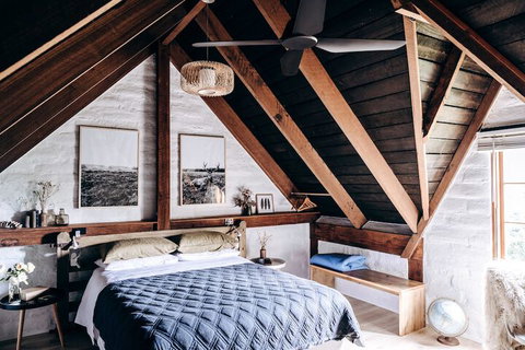 The Stable Lofts - Holiday Find 7