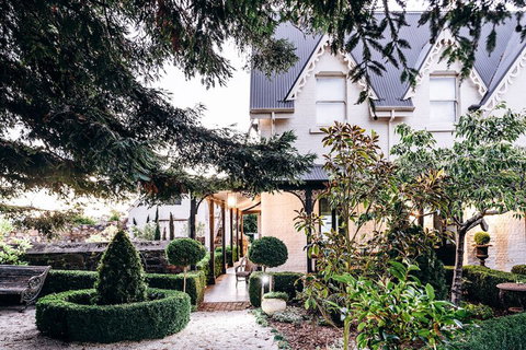 The Stable Lofts - Holiday Find 4