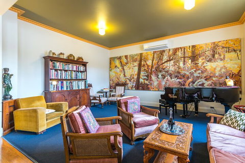 Northern Arts Hotel - Holiday Find 5