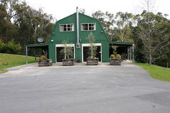 The Barn At Charlottes Hill - Holiday Find 0