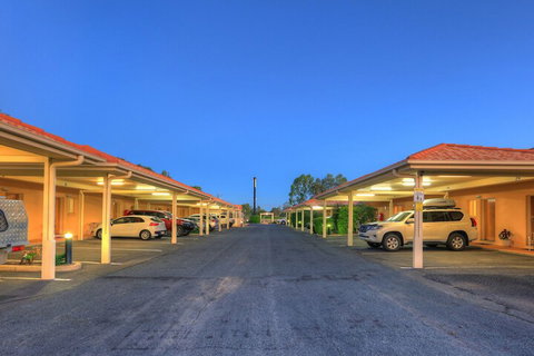 Country Roads Motor Inn Goondiwindi - Holiday Find 4