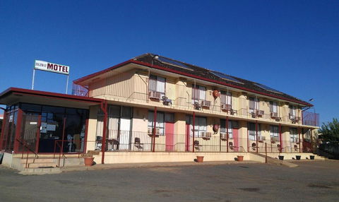 Goolgowi Highway Motel - Holiday Find 1