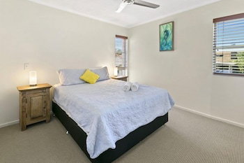 Rivershores - Holiday Find 6