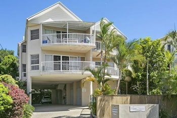 Rivershores - Holiday Find 0