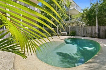 Rivershores - Holiday Find 2