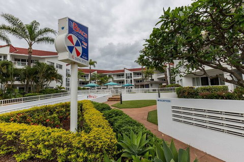 Le Beach Apartments - Holiday Find 1