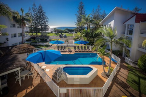 Le Beach Apartments - Holiday Find 0