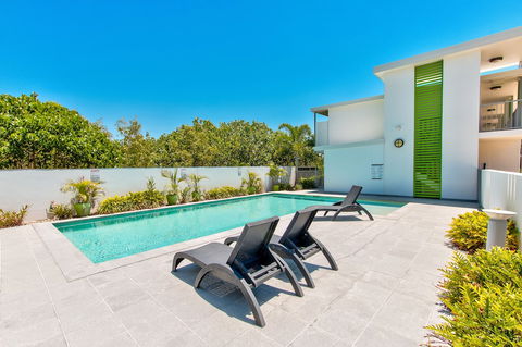 Mackay Oceanside Central Hotel - Holiday Find 0