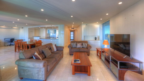 Cilento Mooloolaba - Holiday Find 6