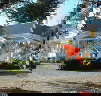 Huonville Guesthouse - Holiday Find