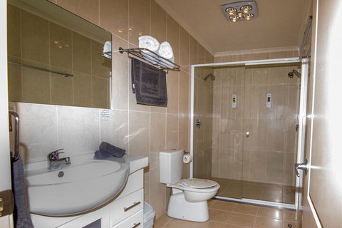 Wollongong Surf Leisure Resort - Holiday Find 5