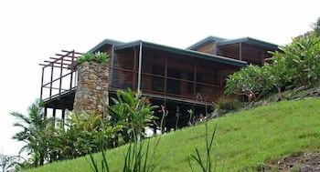 A Sacred Mountain Retreat - Holiday Find 0