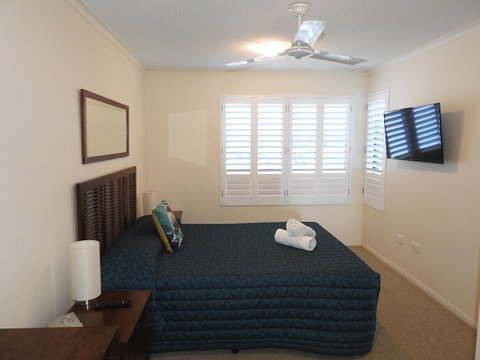 On The River Apartments - Holiday Find 6