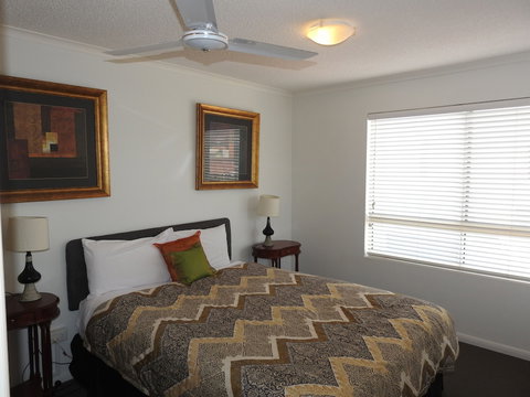 On The River Apartments - Holiday Find 5