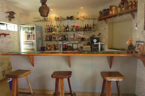 Emus Beach Resort - Holiday Find 3