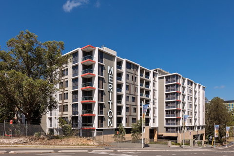 Meriton Suites North Ryde - Holiday Find 1