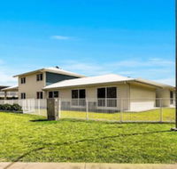 Econo Lodge Beachside - Holiday Find