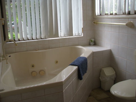 Hill Top Country Guest House - Holiday Find 2