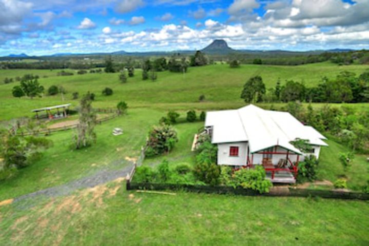 Pinbarren QLD Holiday Find