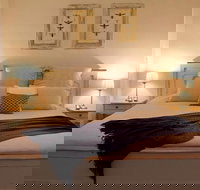 Queen's Cottage Bed and Breakfast Barossa Valley - Holiday Find