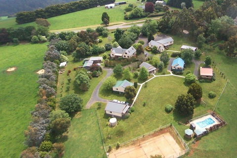 Neerim Country Cottages - Holiday Find 1
