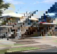 Emerald Central Palms Motel - Holiday Find