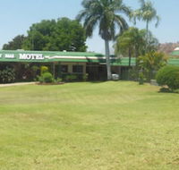 Country Road Motel - Holiday Find