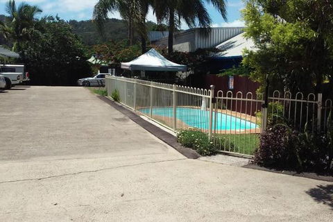 Nambour Central Motel - Holiday Find 2