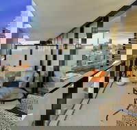 Platinum Apartments on Southbank - Holiday Find