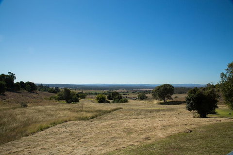 Deshons Retreat - Holiday Find 4