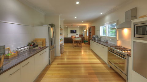 G.g's By The River - Holiday Find 5