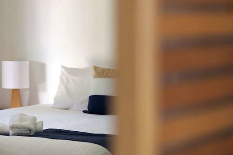 Esperance Island View Apartments - Holiday Find 7