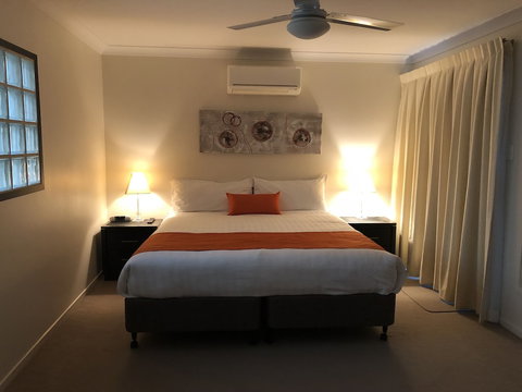 21 On Hursley Motel Apartments - Holiday Find 5