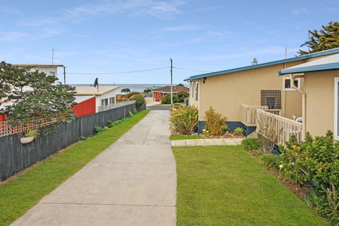 Carmens Inn - Holiday Find 1