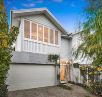 Sailaway Beach House - Holiday Find