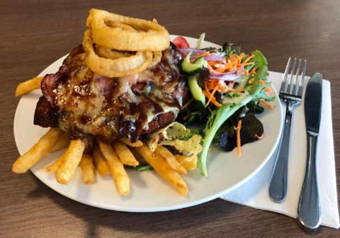 Lake Mulwala Hotel Motel - Holiday Find 6