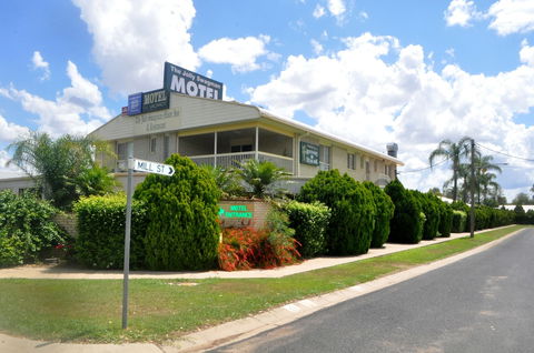 The Jolly Swagman Motor Inn - Holiday Find 4