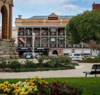 Bathurst Royal Apartments - Holiday Find