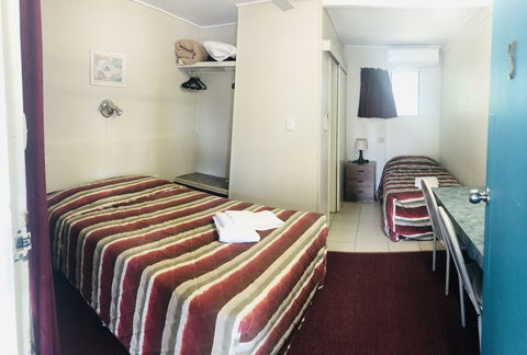 Motel Holliday Kingaroy - Holiday Find 2