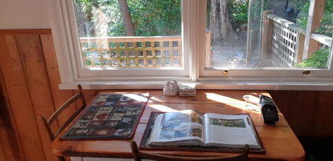 Astley Cottage - Holiday Find 3