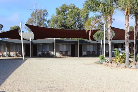 Thomas Lodge Motel - Holiday Find 4