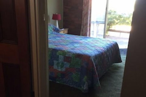 Highton Manor - Holiday Find 4