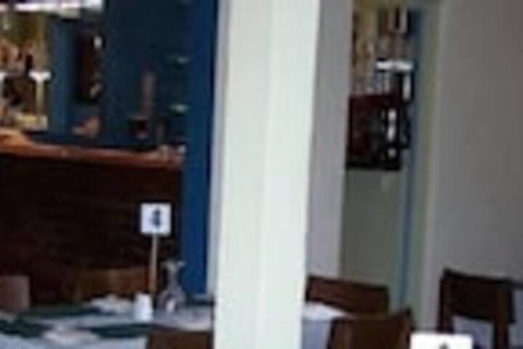 Elmore Victoria Hotel Motel - Holiday Find 4