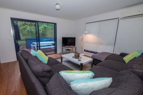 Demure Charm - Holiday Find 1