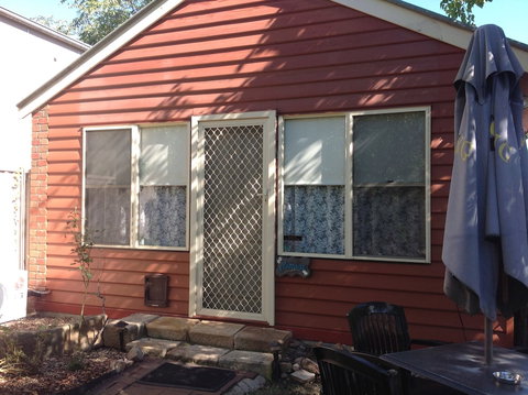 Emeu Inn - Holiday Find 0