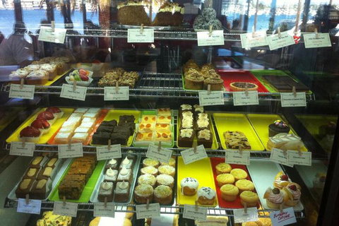 Tani Hill - Holiday Find 4