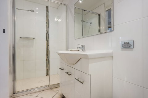 Gateway Lifestyle Grafton - Holiday Find 4