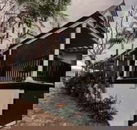 The Regents Park Mansion - Holiday Find