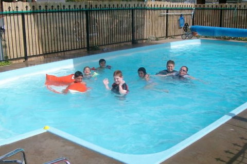 Rivergum Motel - Holiday Find 1