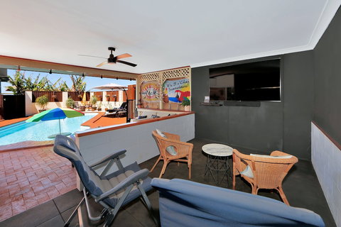 Dunelm House Bed And Breakfast - Holiday Find 2